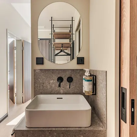 Numa Vogelweider Aparthotel 4*